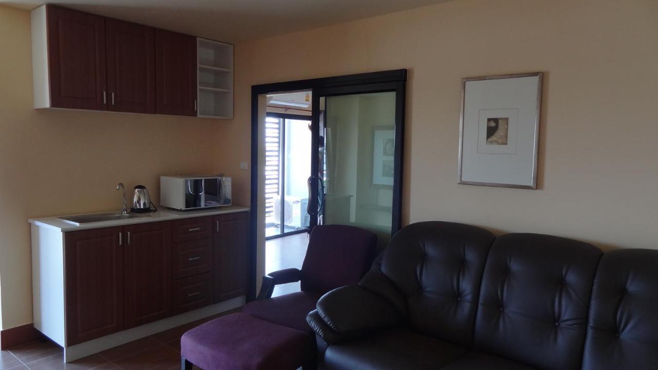 Spm Residence Resort & Spa Si Racha Esterno foto