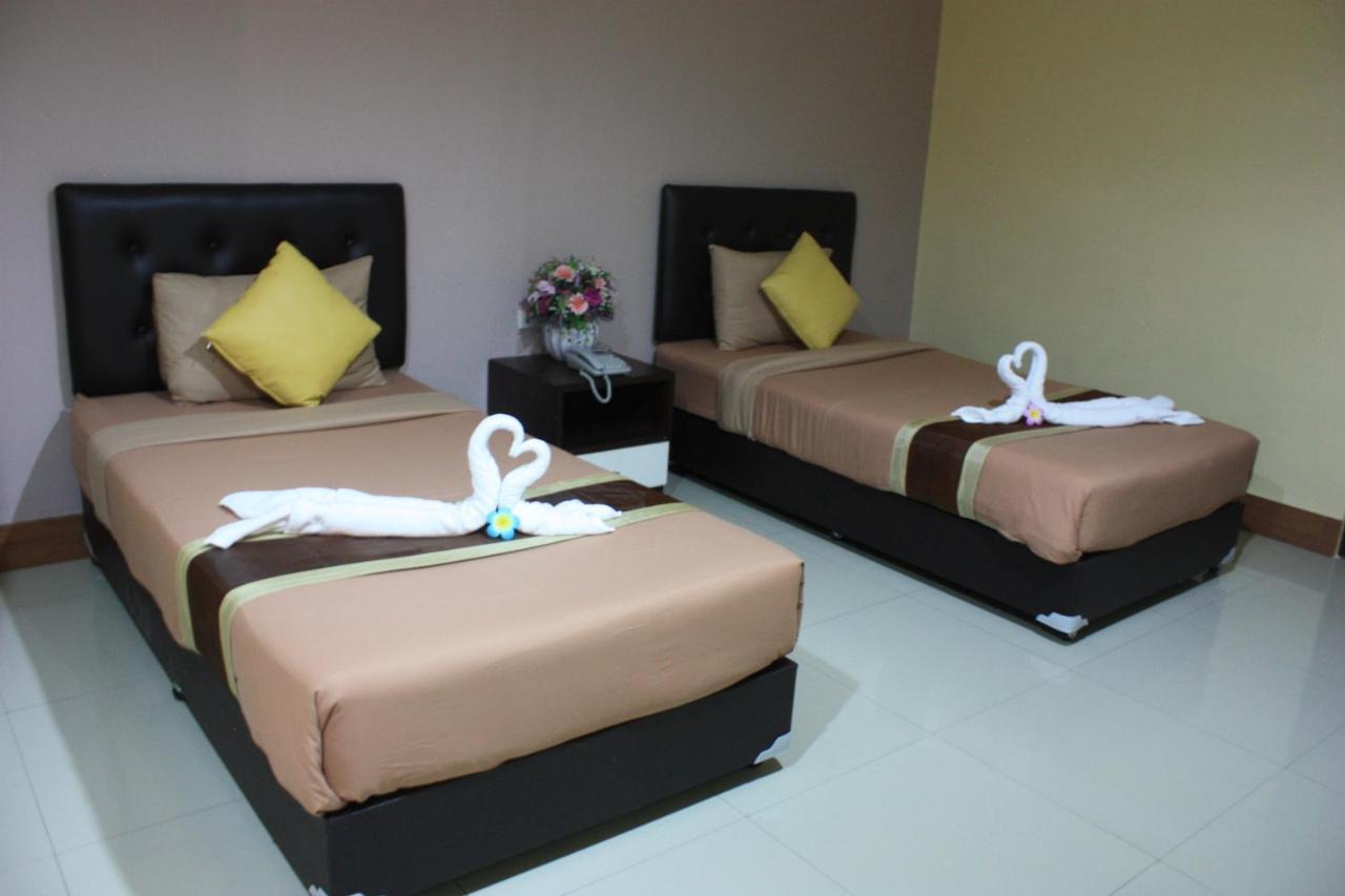 Spm Residence Resort & Spa Si Racha Esterno foto